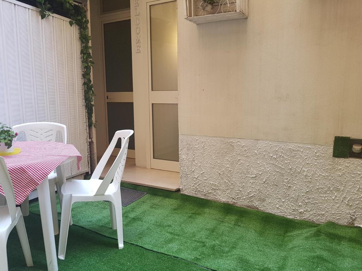 Philos - Appartements & Rooms Tarent Zewnętrze zdjęcie